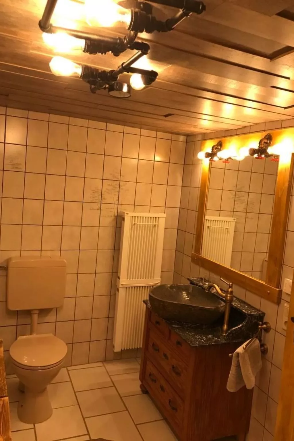 Gemütliches Reetdachhaus in Schleswig-Holstein-Binnen