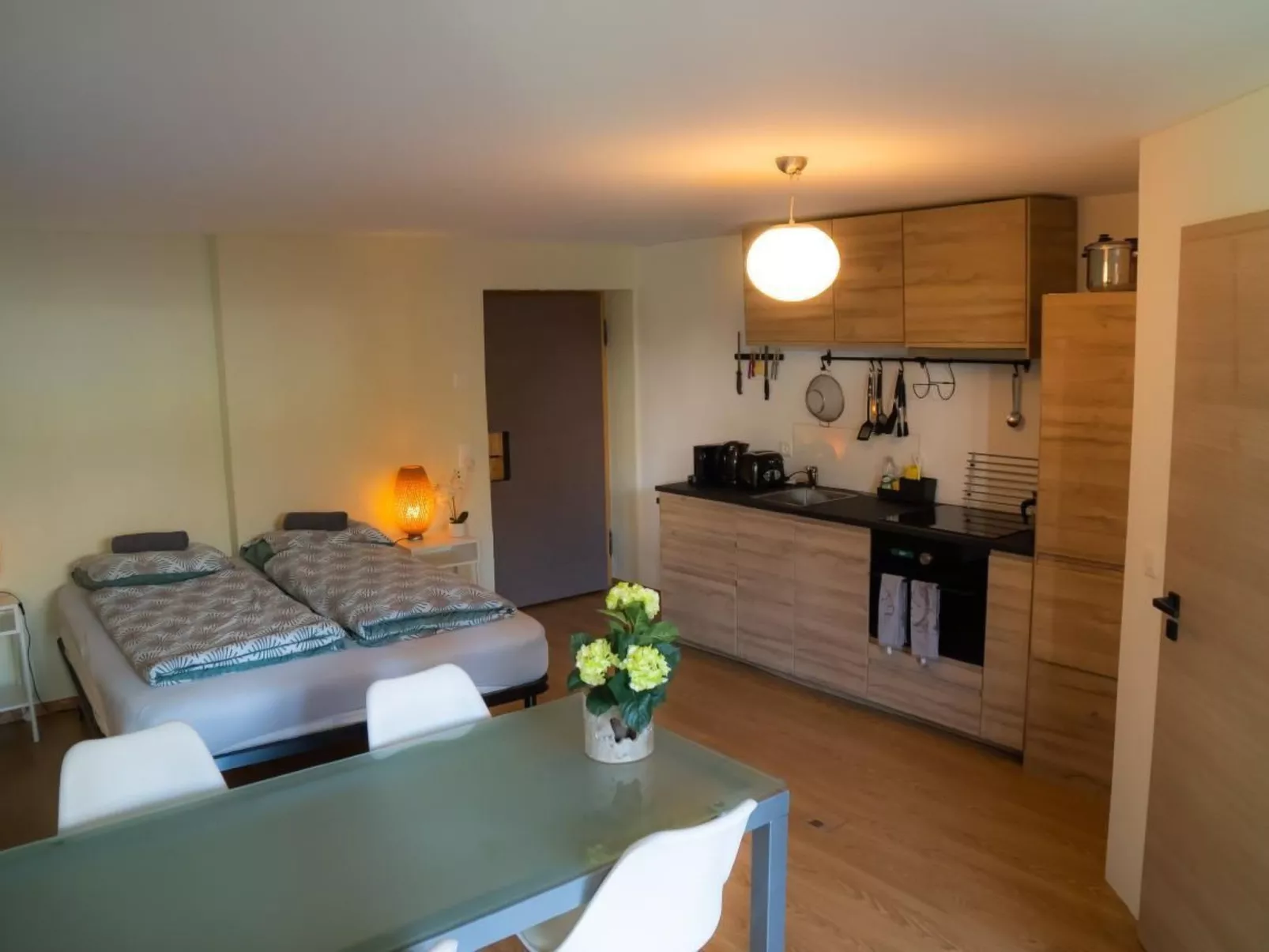 Cozy Accomodation Retreat for Families-Image-tags.info