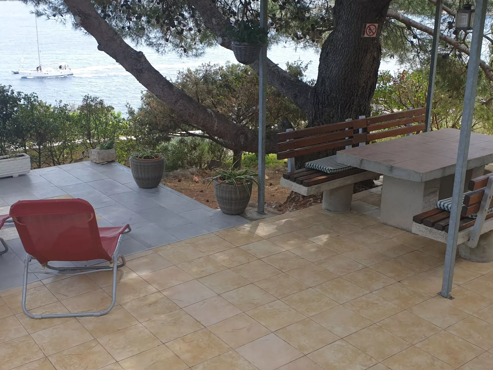 In Maslinica mit Großer Terrasse-Image-tags.info