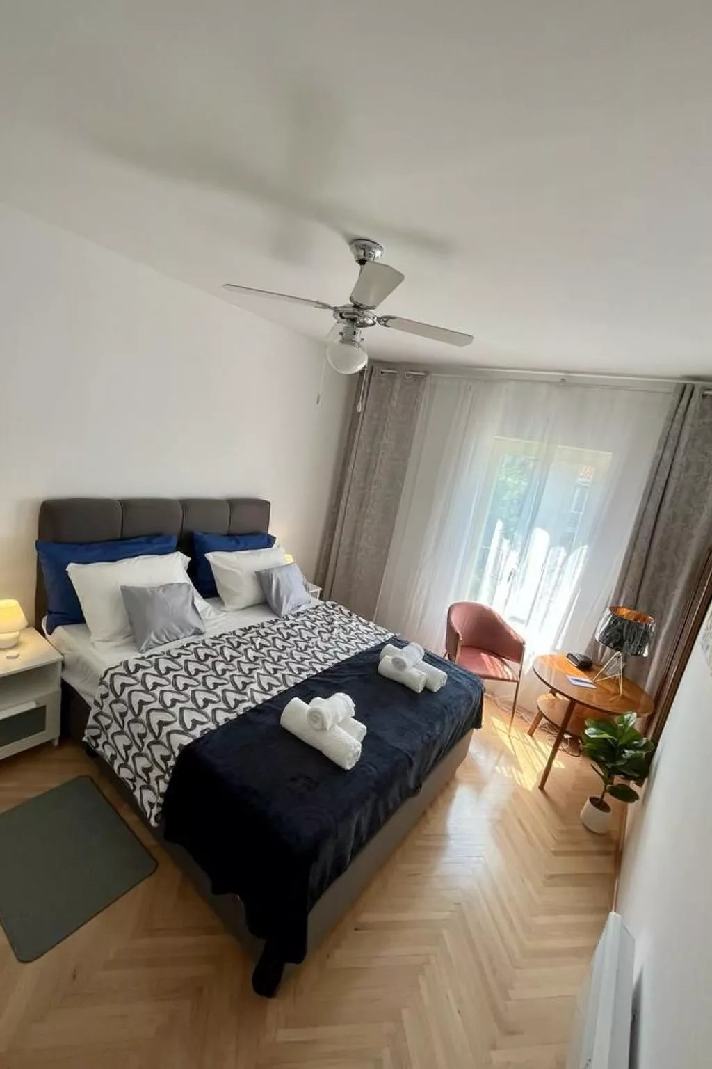 Wohnung mit Blick auf das Wasser-Binnen