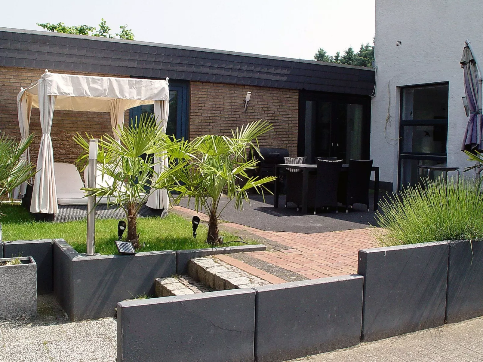 La Domus Superior-Buiten