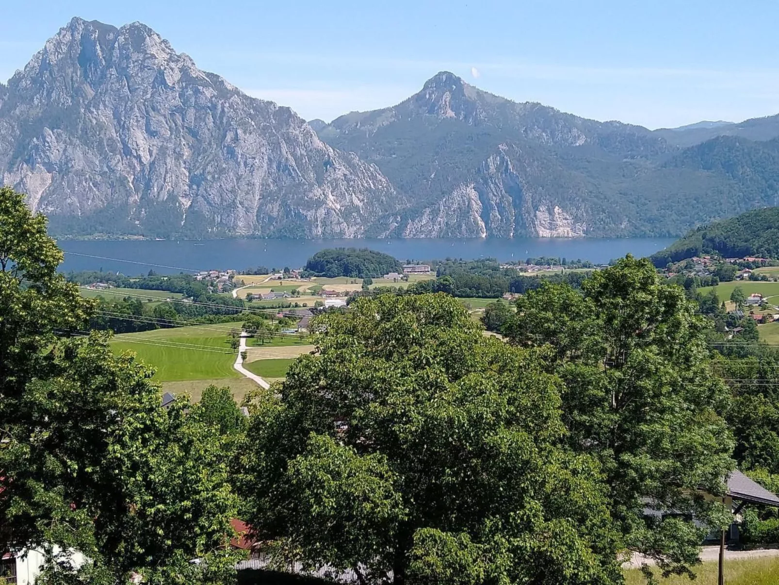 Haus Traunsee-Blick-Buiten
