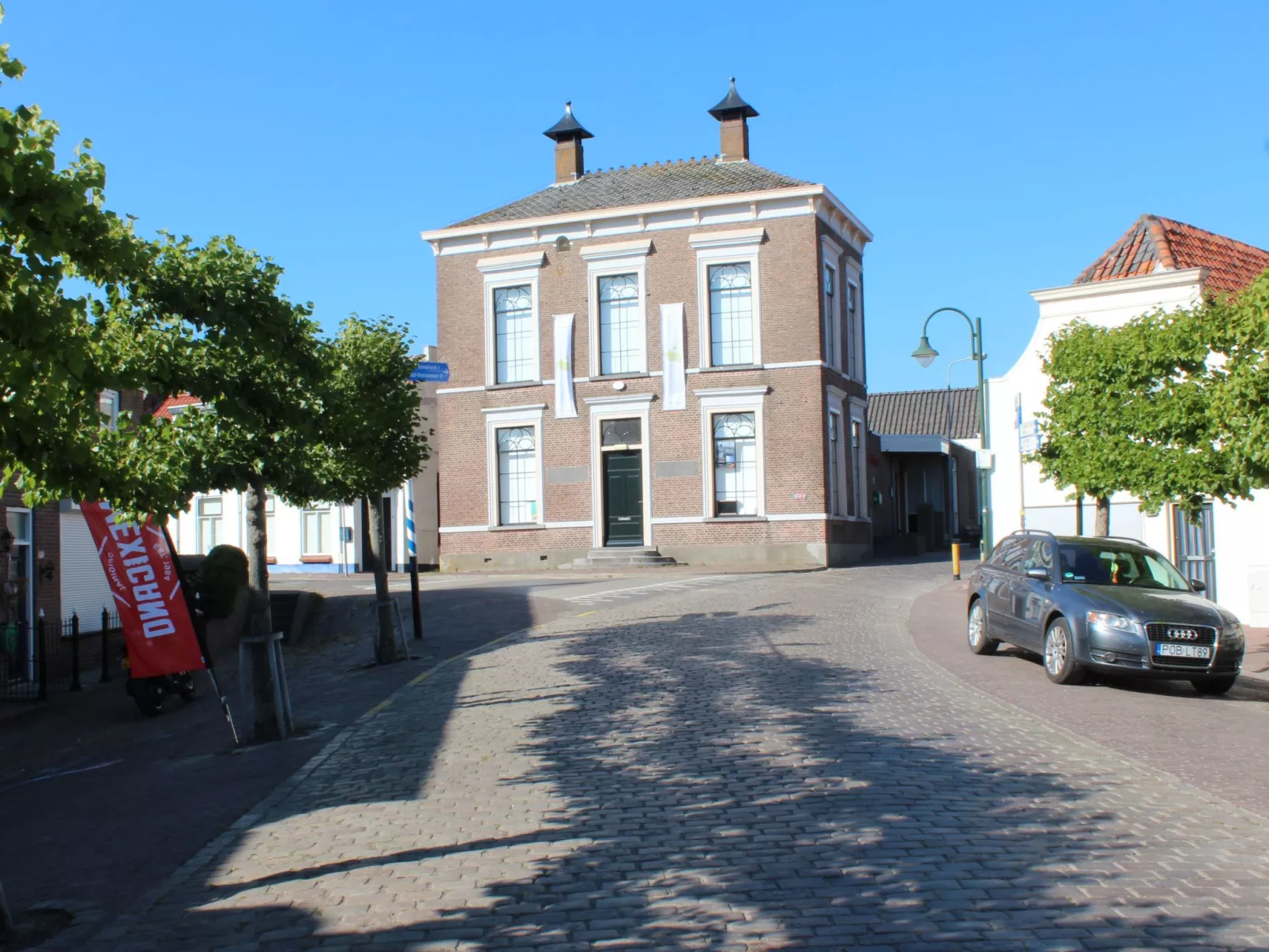 "Buurtweg 219"-Buiten