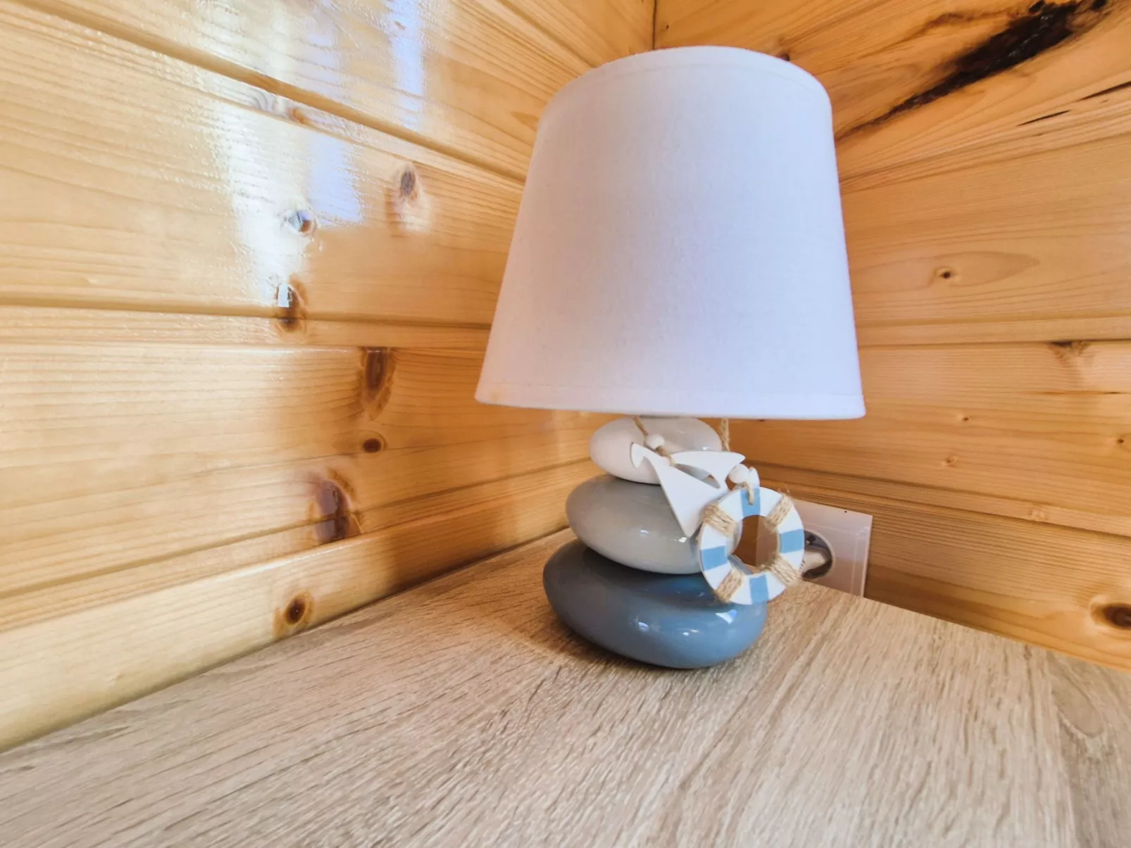 "New 5" mit gemeinschaftlichem Pool-Binnen