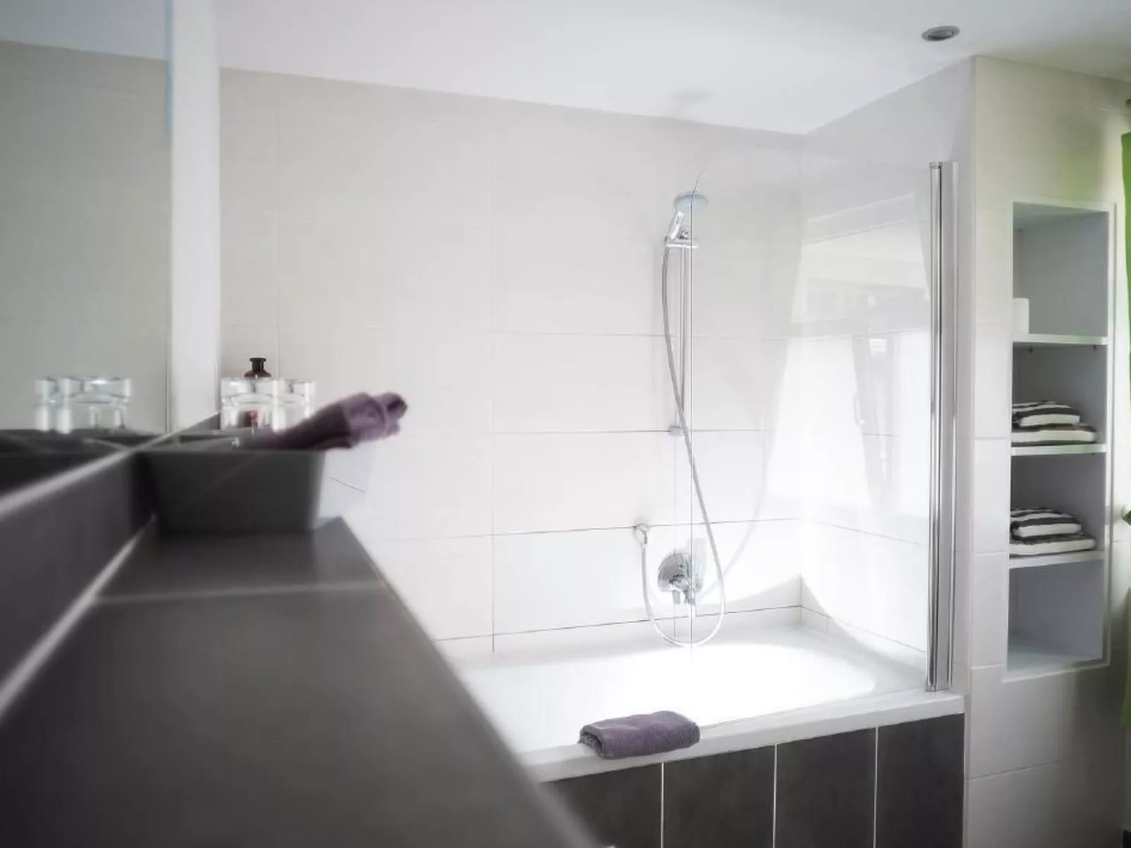 Fuhrmannsuite-Binnen