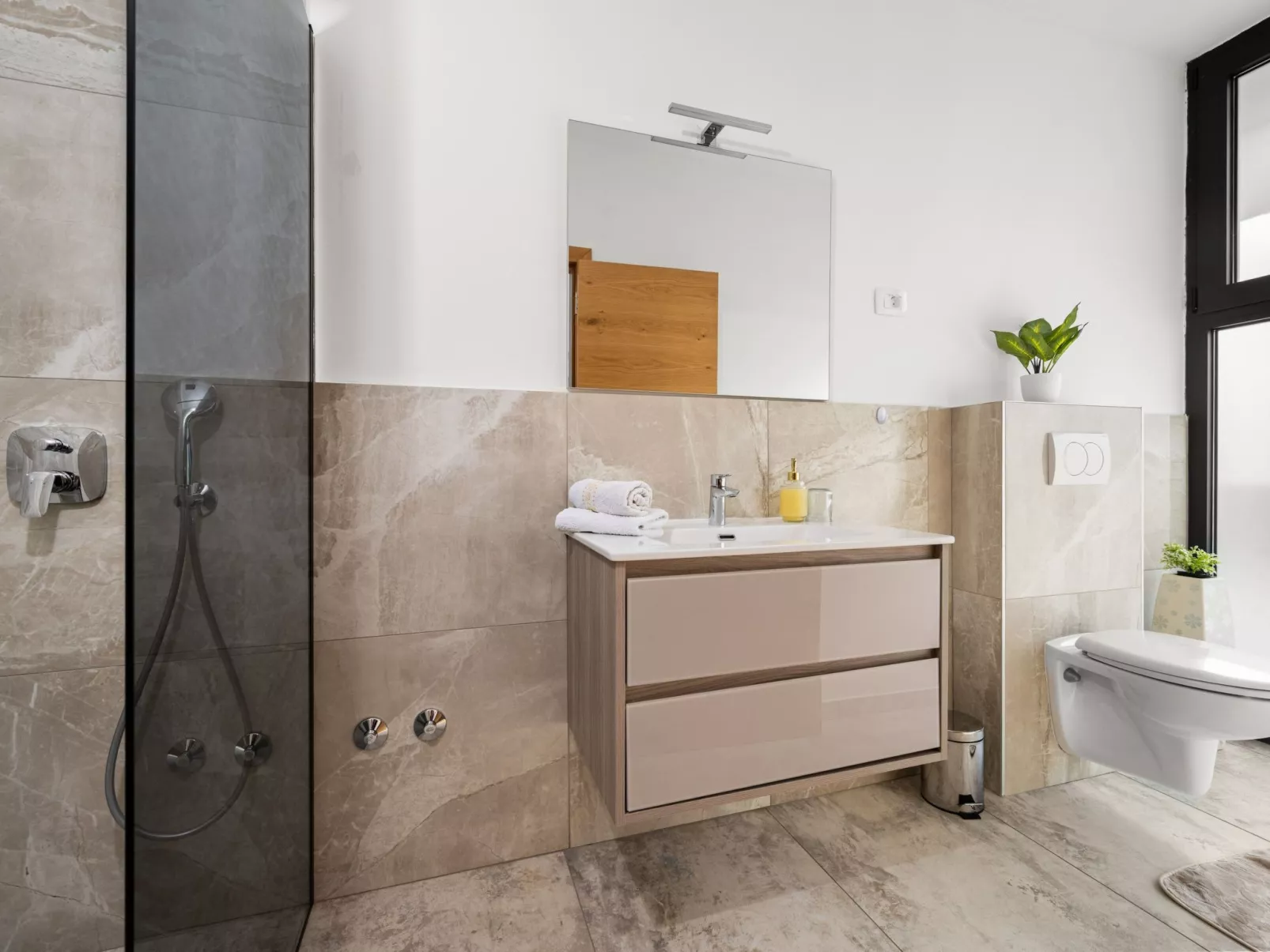 Sunset Villa B-Binnen