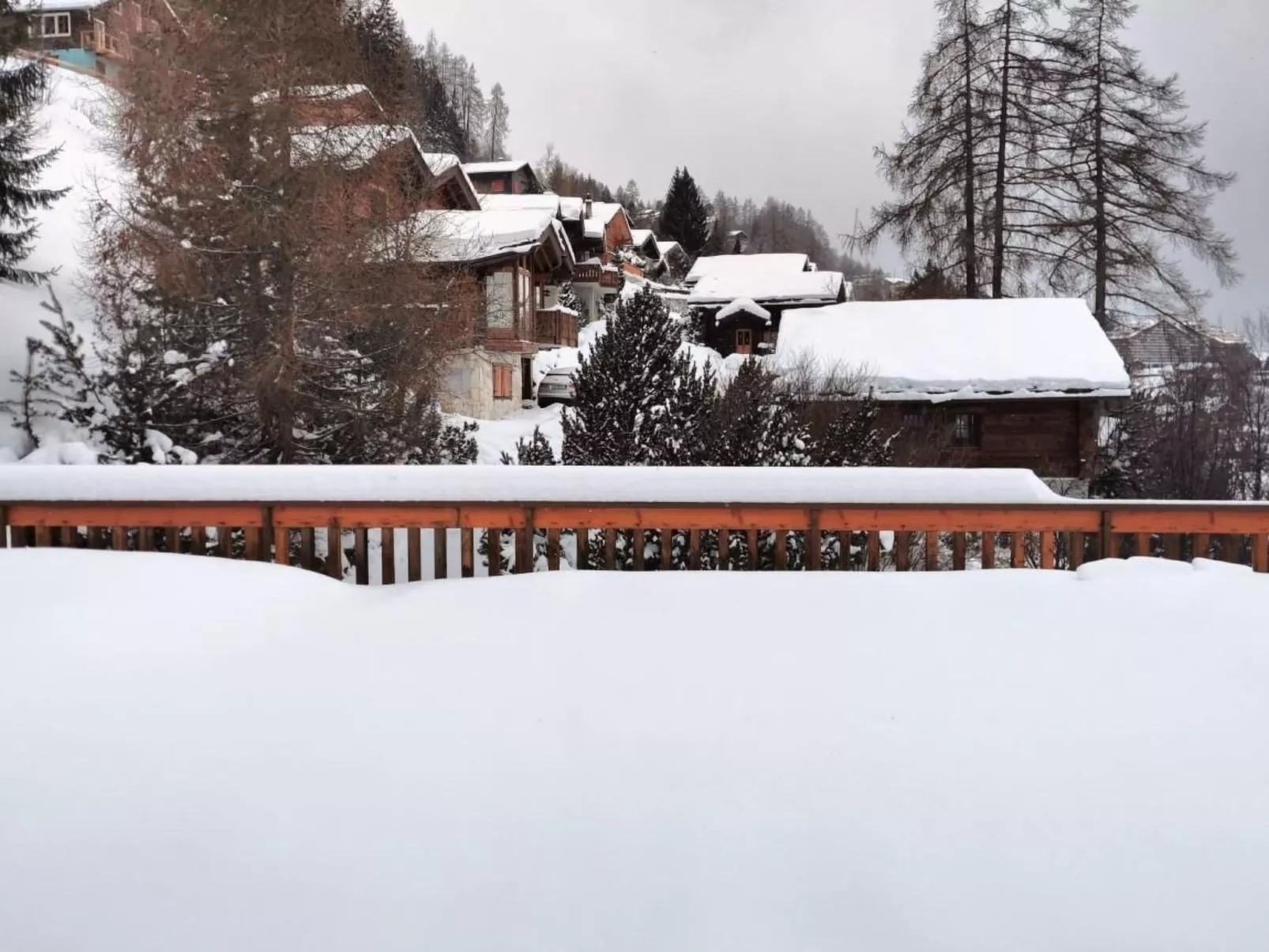 Charming Chalet Doux Douze-Image-tags.info