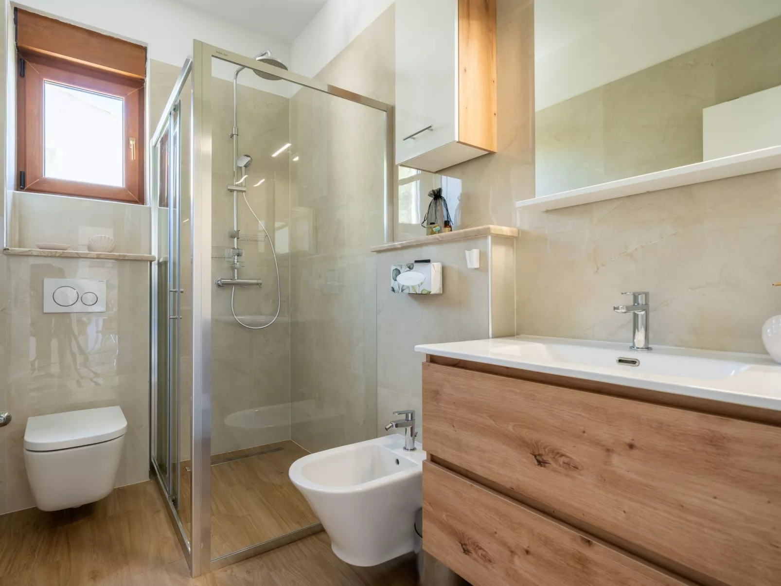 Stylisches Haus für 8 Personen und 4 Kinder-Binnen