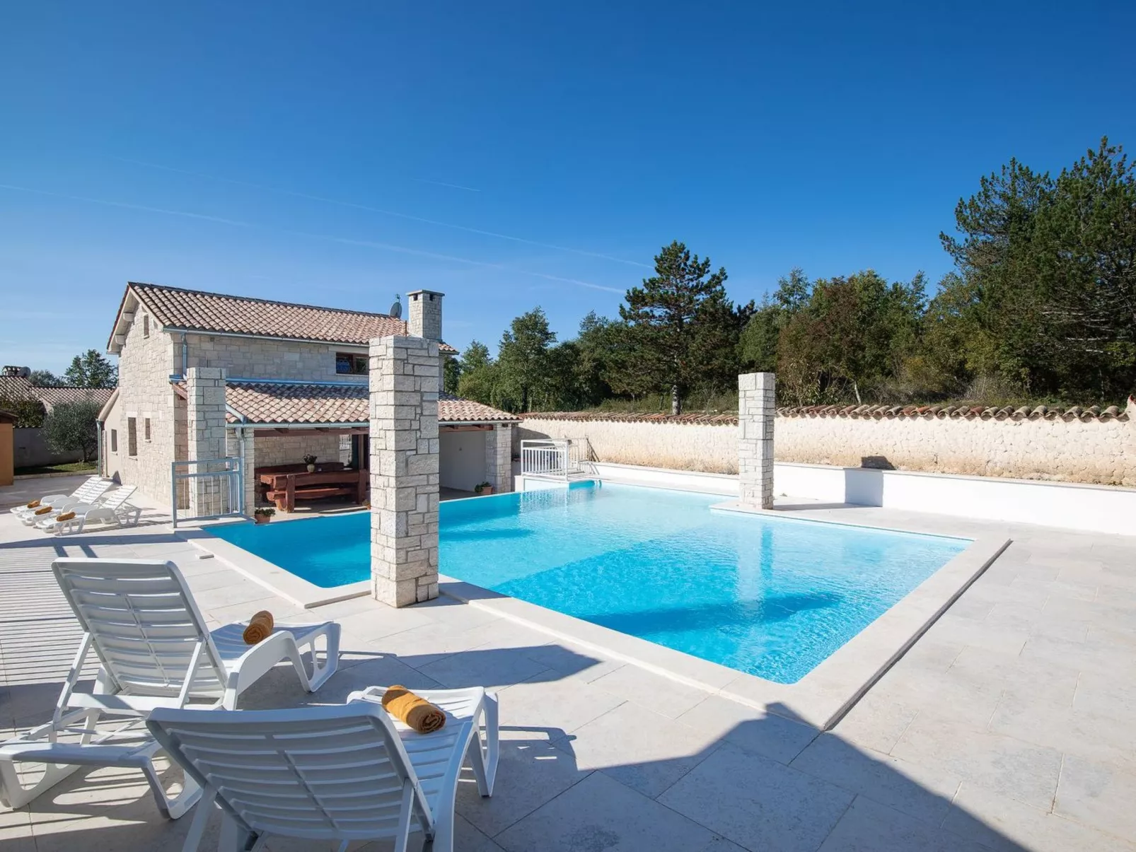 Für 6 Personen und 2 Kinder in Ružići bei Pazin, Istrien (Binnenland von Istrie-Buiten