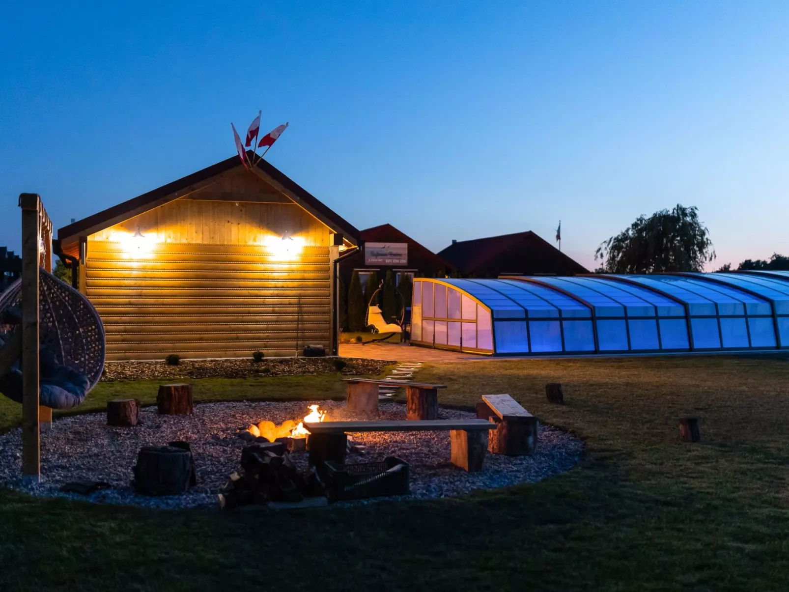 Mit Infinity-Pool-Image-tags.info