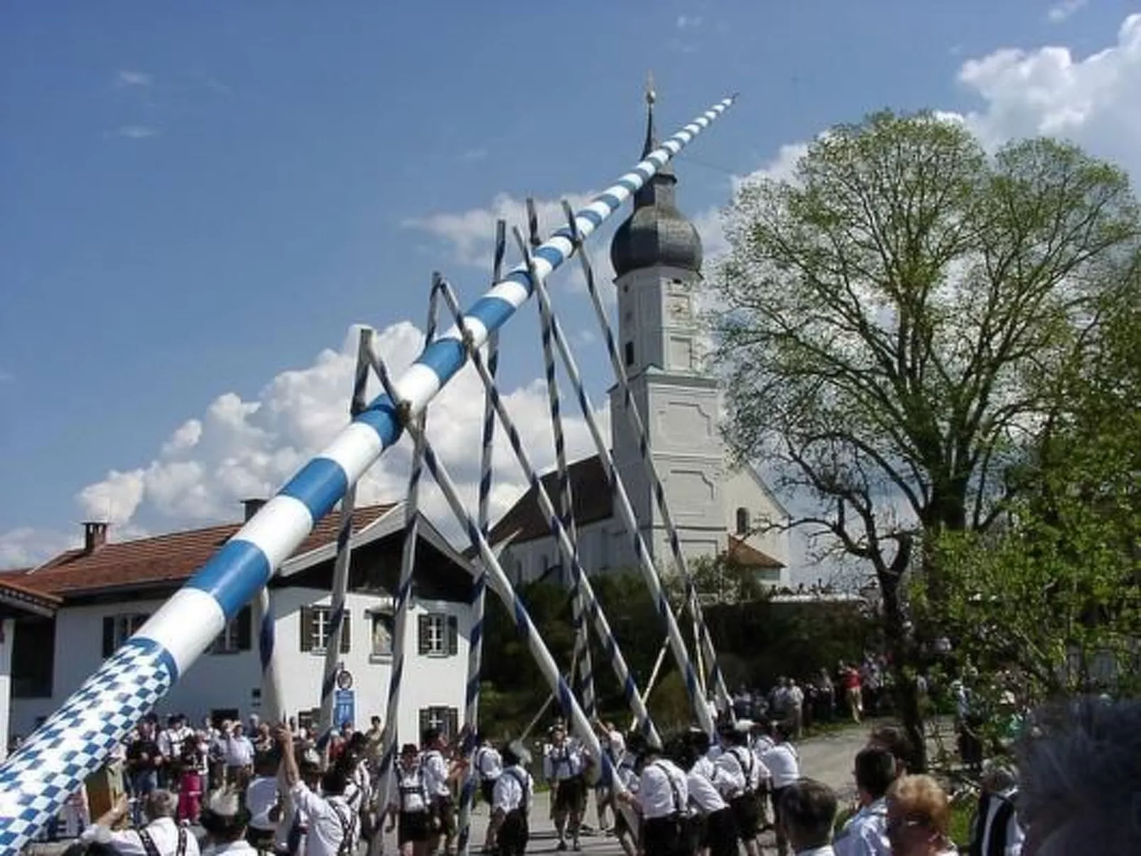 Appartement in Bad Bayersoien mit Großem Garten-Buiten