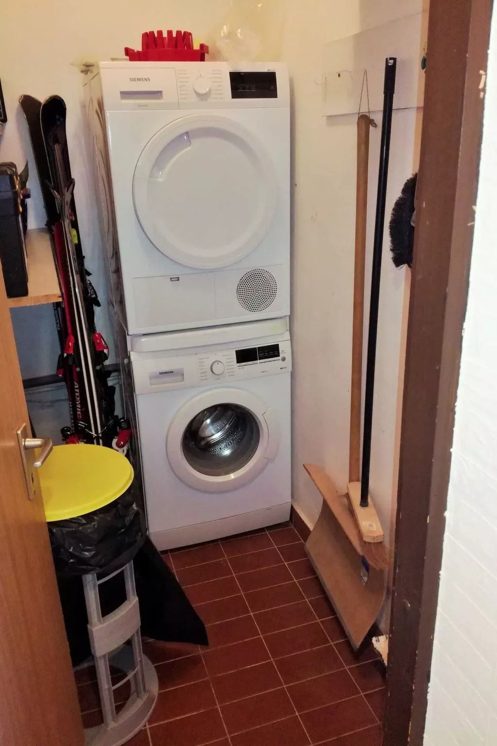 In Willingen Upland mit Balkon, K1 Blick, Waschmaschine, Trockner, am Skilift-Binnen