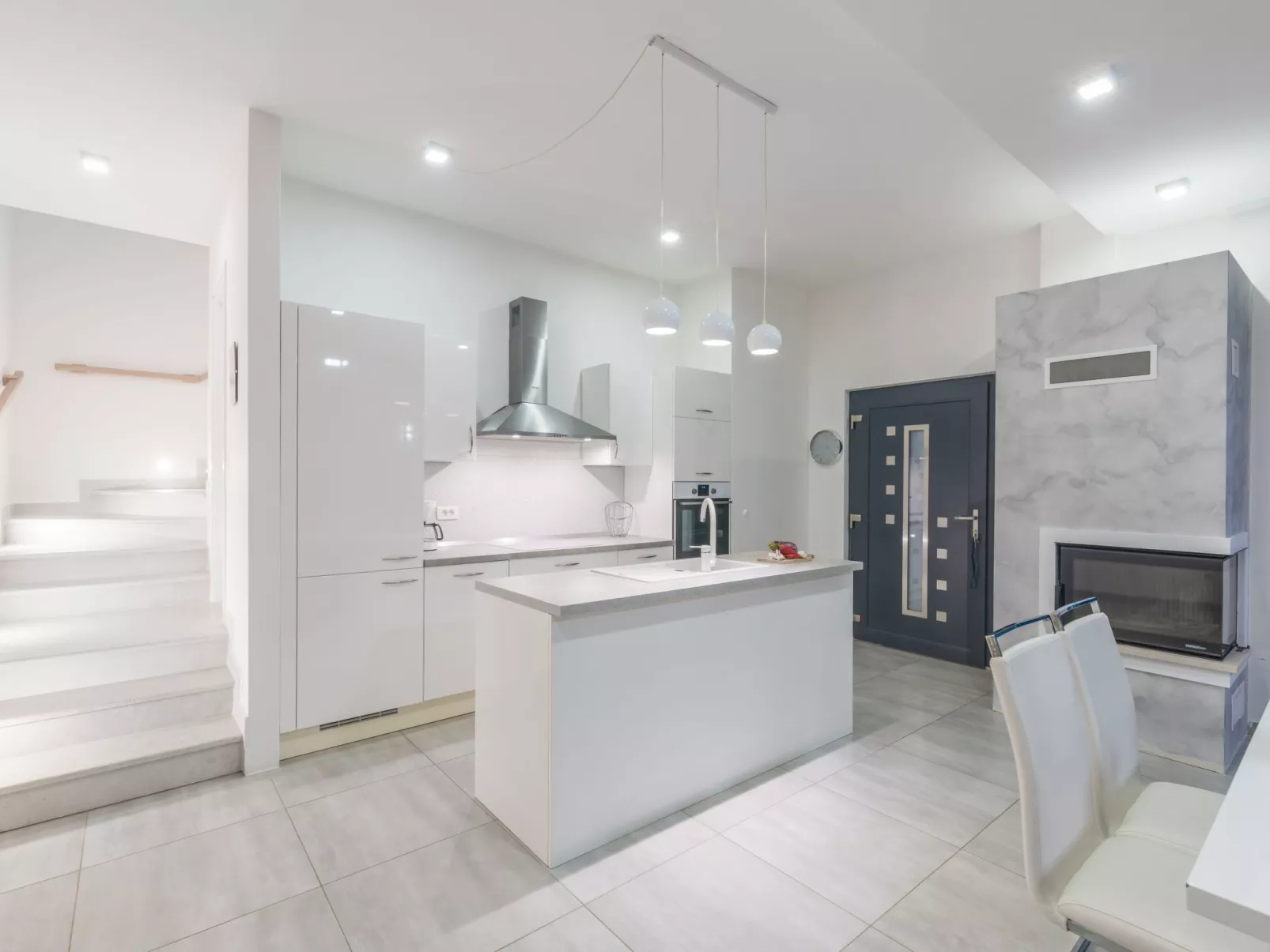 'Villa Selest' mit Wasserblick-Binnen