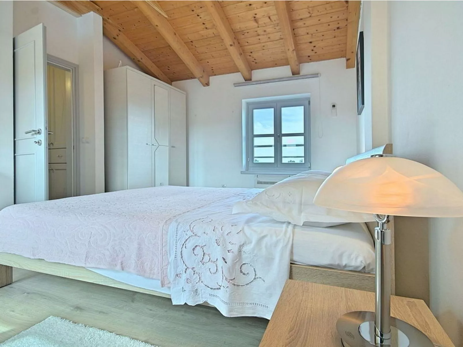 Villa Lenka mit Pool-Binnen