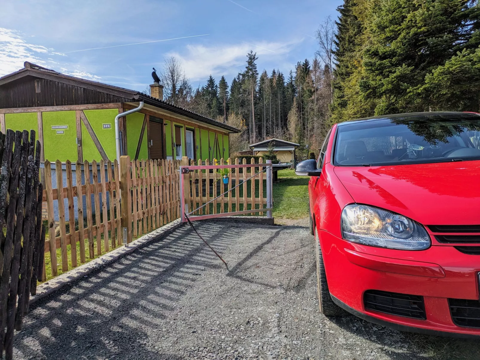Am Wald gelegenes Ferienhaus "Wolf" mit Kamin-Buiten
