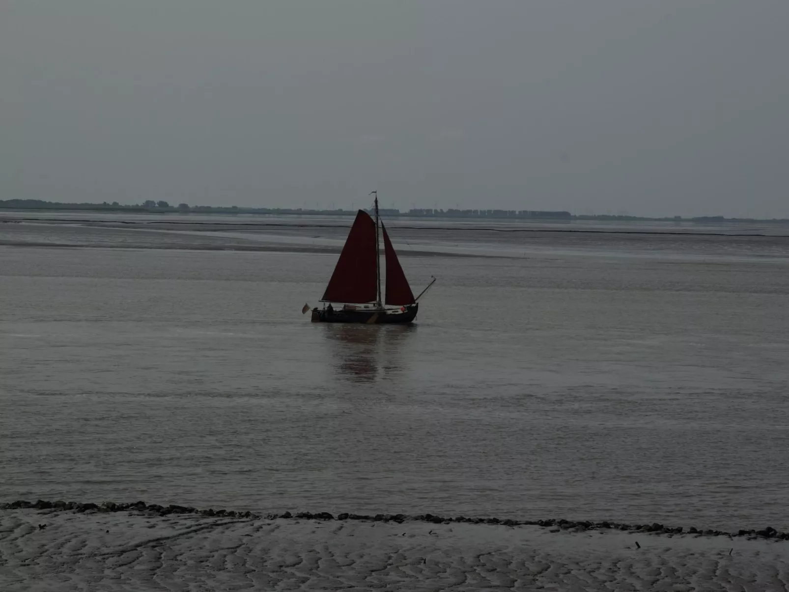 In Grimersum mit Schöner Terrasse-Buiten