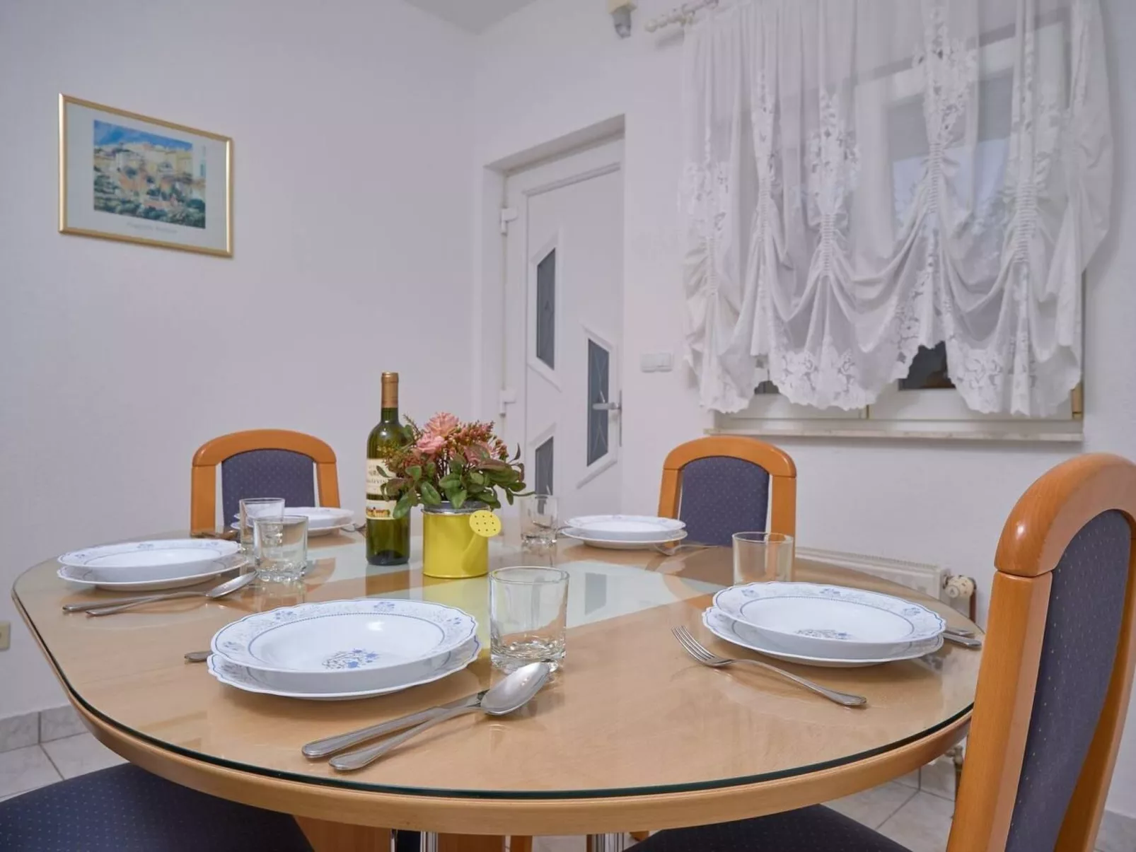 M Charmante Wohnung mit Gemeinschaftspool-Binnen