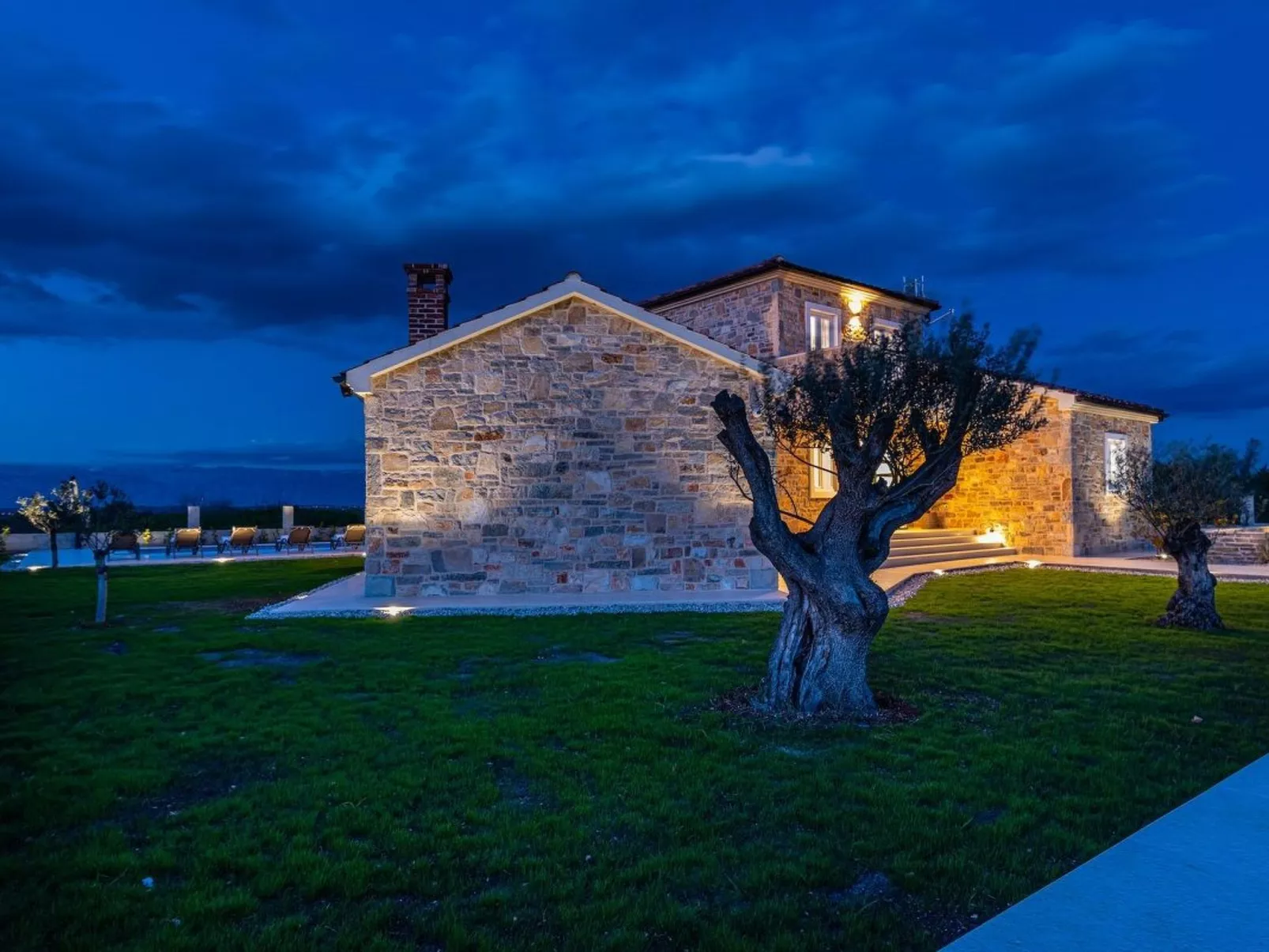 Dalmatinische Villa "Bocagnazzo" mit Pool-Buiten