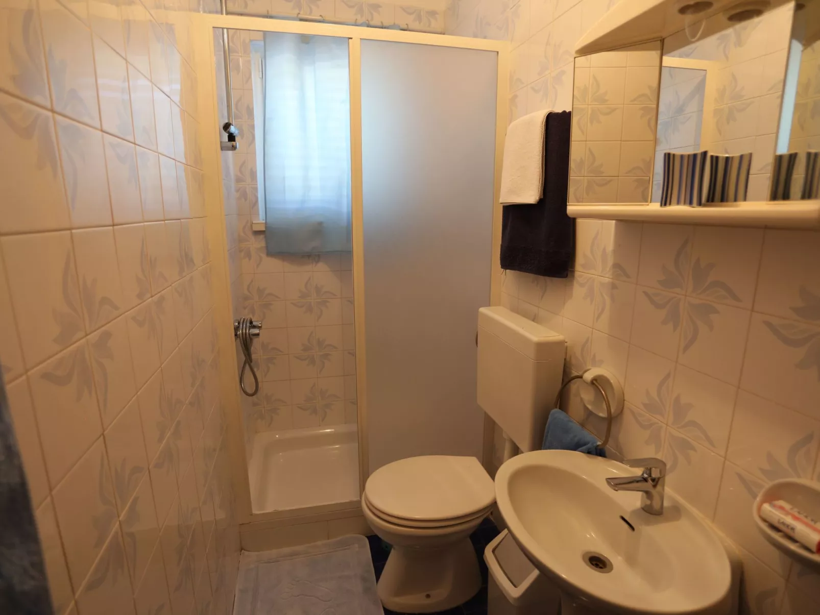 Appartement "Apartman Ružica" mit Terrasse-Binnen