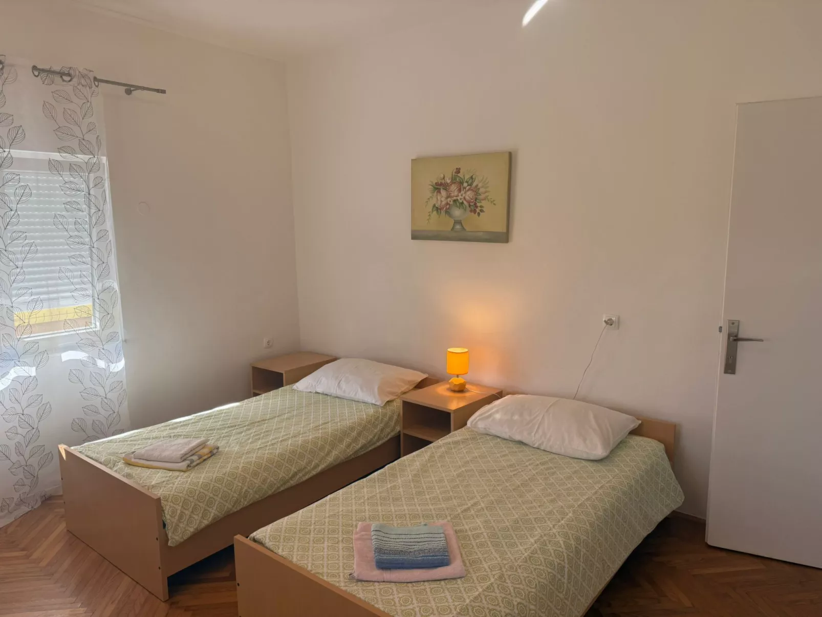 Appartement mit überdachter Terrasse-Binnen