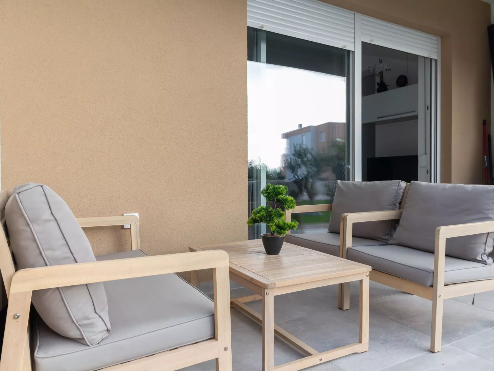 Wohnung mit Pool in Strandnähe -TA Leut Agency-Buiten