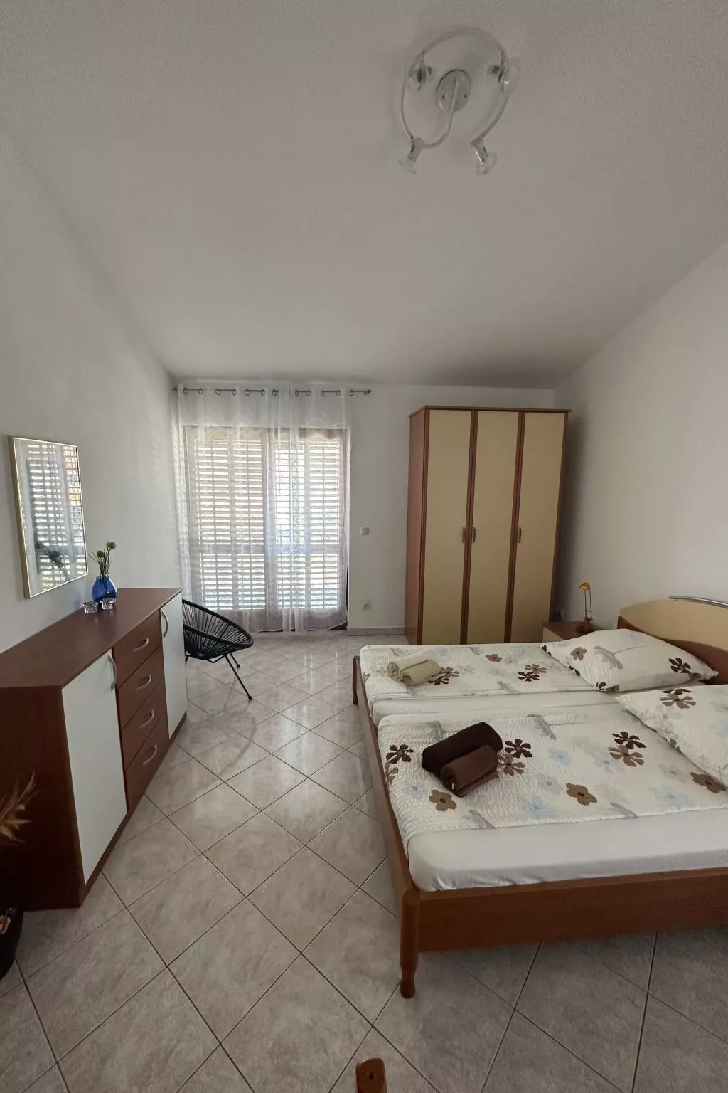 Appartement mit Balkon-Image-tags.info