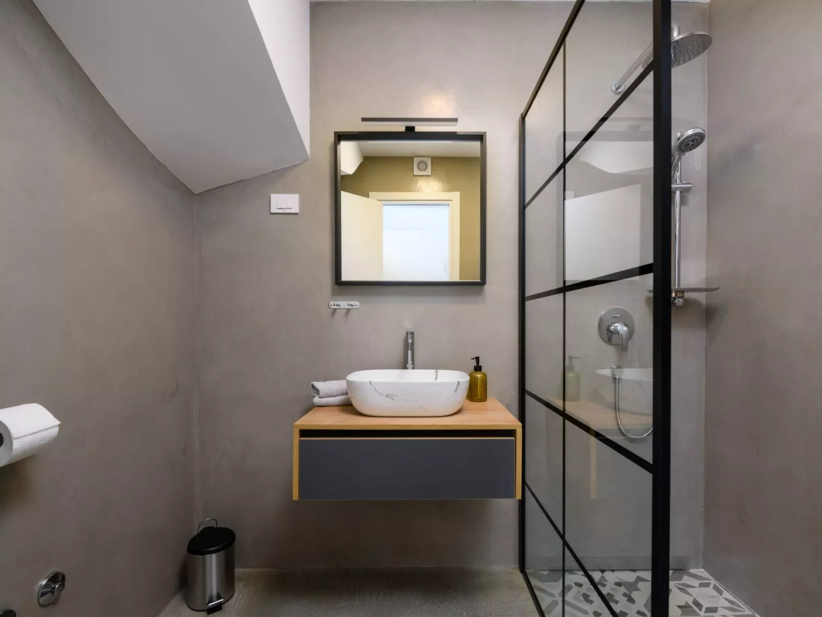 In Vintijan mit Privatem Pool-Binnen