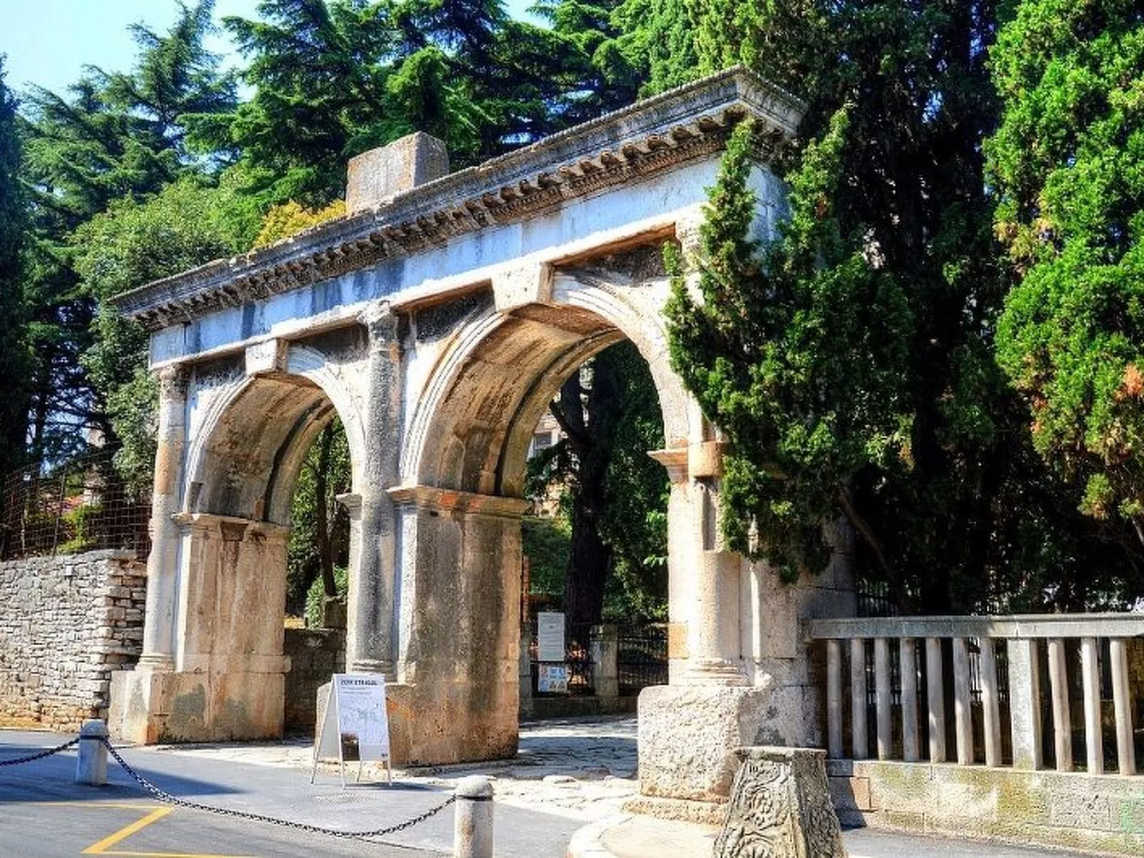 Ferienwohnungen Silvana-Buiten