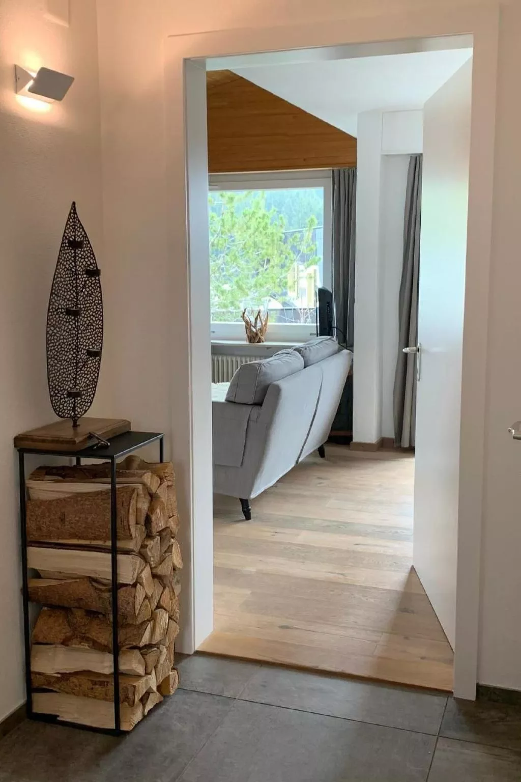 Haus Tschuetta - zentrale Lage in Valbella - Binnen