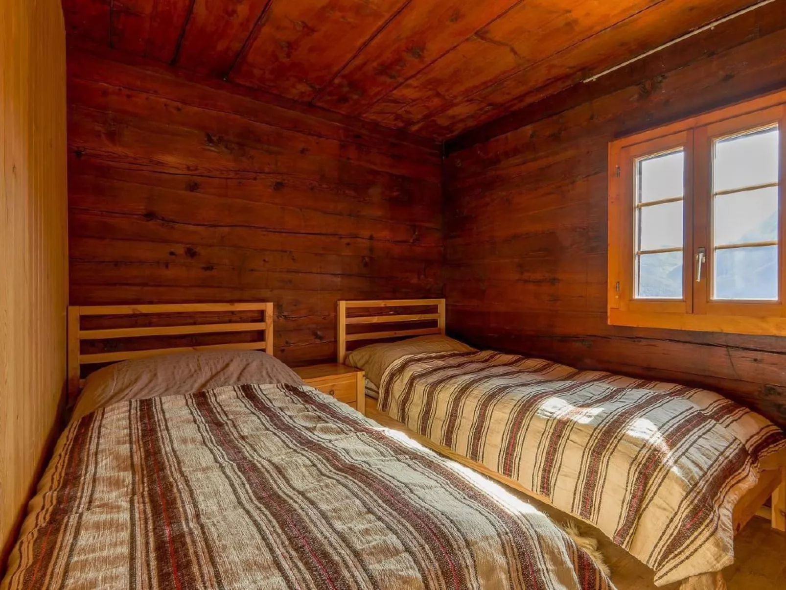 Chalet Nid d'Aigle - Mayen zu vermieten in Wallis-Image-tags.info