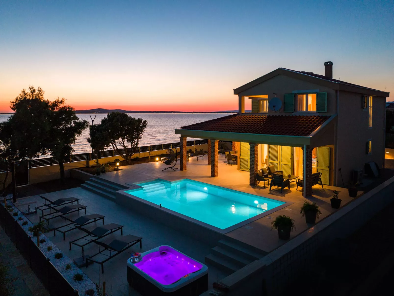 Luxuriöse Villa direkt am Meer - Agentur TA Leut-Buiten