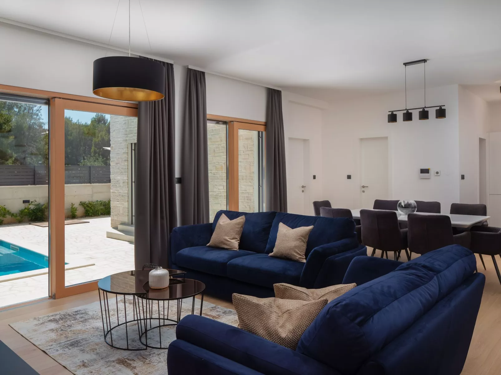 Für 10 Personen in Sria-Binnen