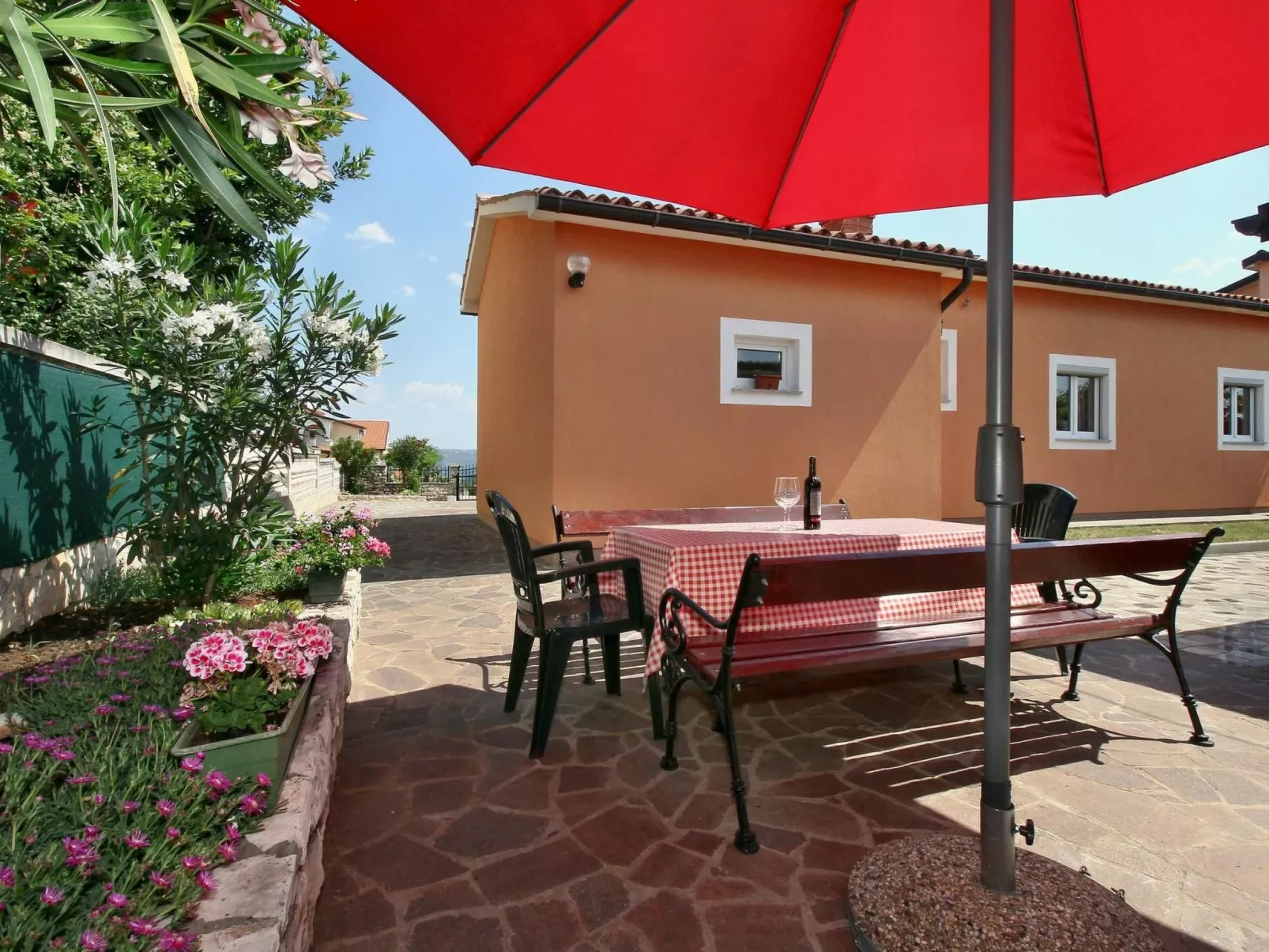  Melita-Image-tags.info