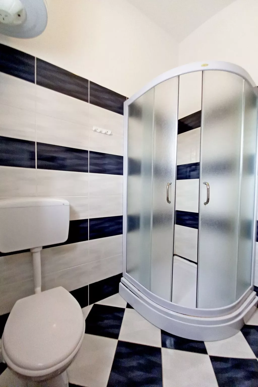 Haus in Sveti Kirin mit Privatem Pool, 4 Schlafzimmer-Binnen