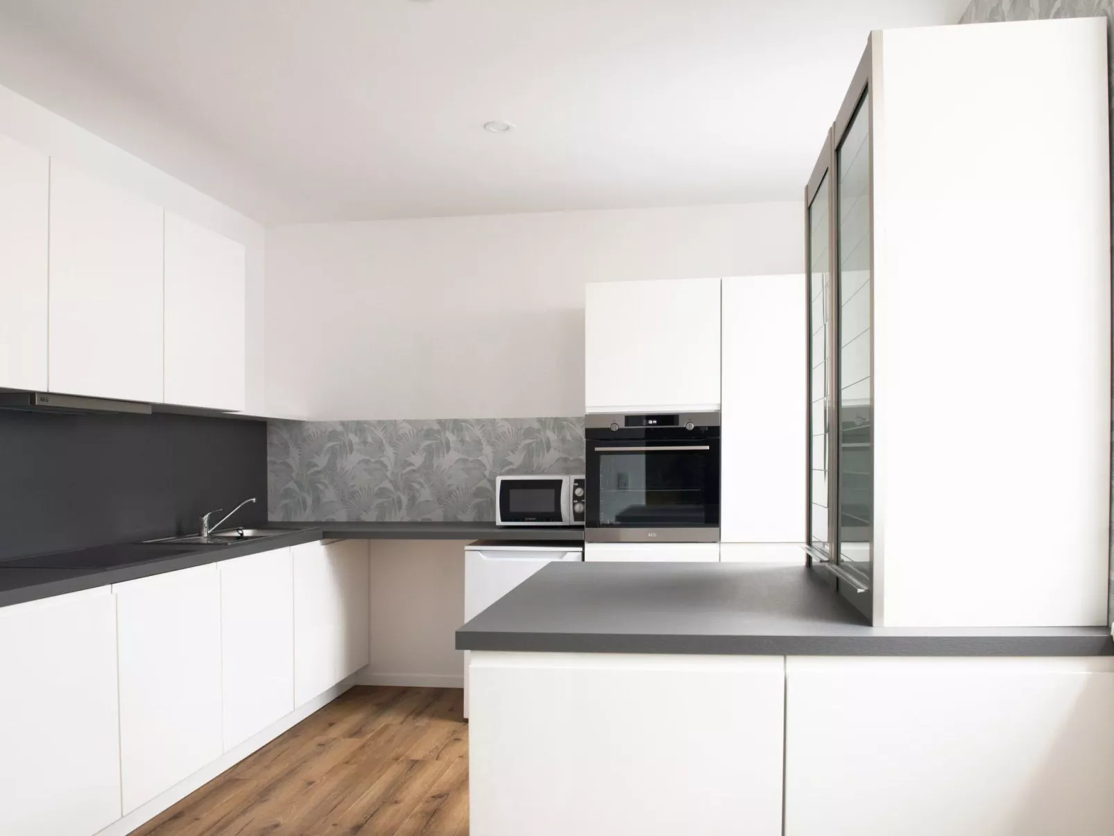 Kinas Suite EG-Binnen