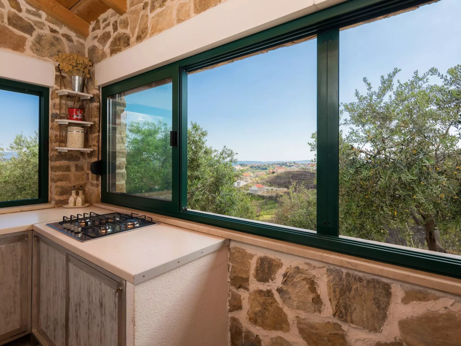 Ferienvilla Kalista mit Pool und tollem Ausblick-Binnen