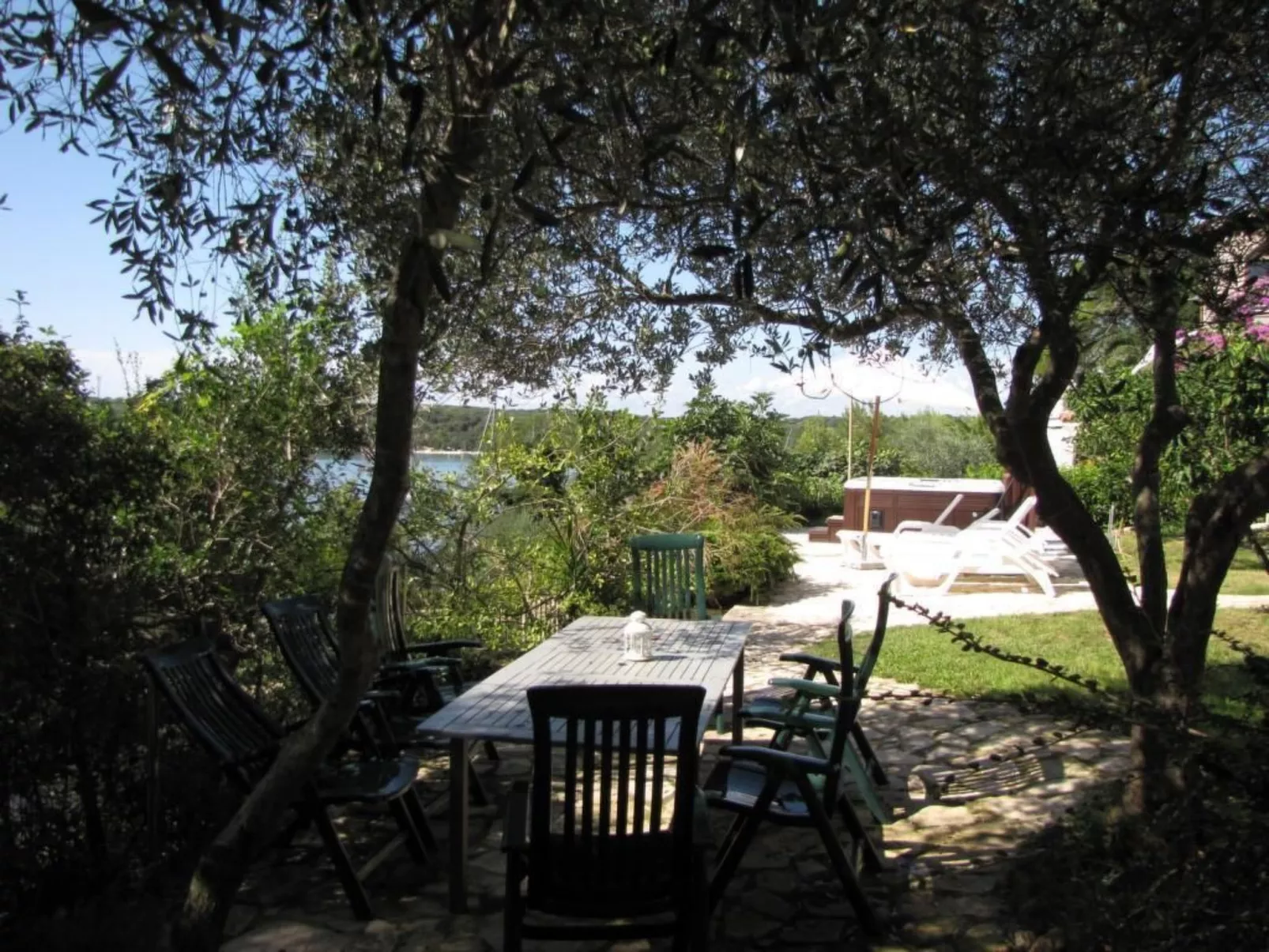 Haus Rina Banjole-Buiten