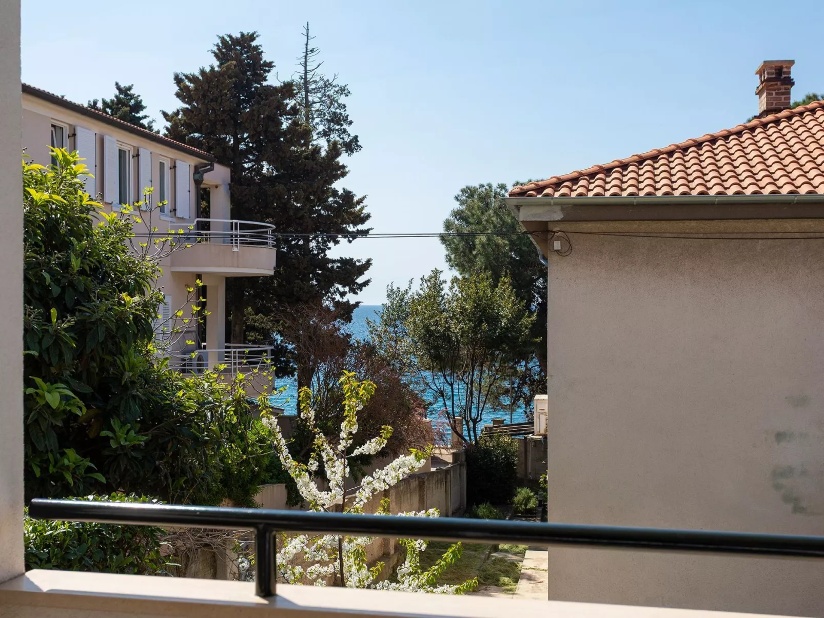 Appartement in Stoja mit Terrasse-Buiten