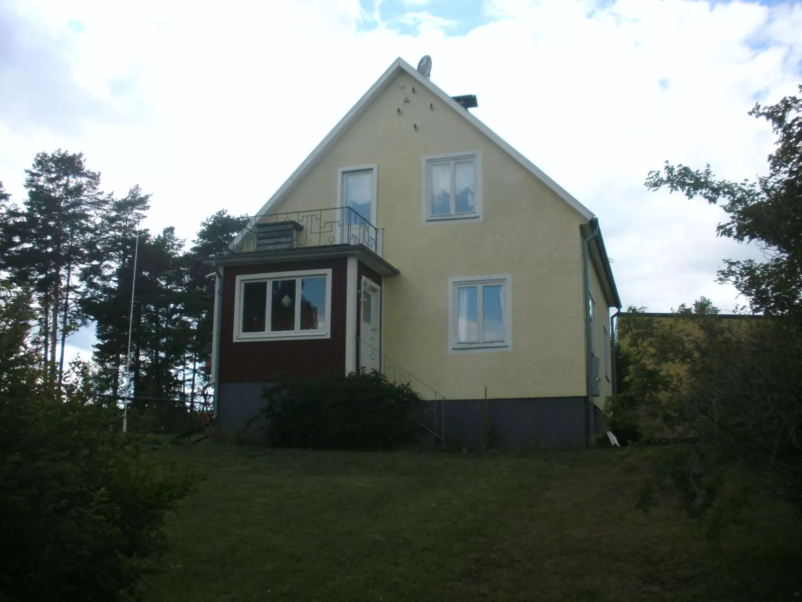 Mit Sauna und Kaminofen sowie Terrasse-Binnen