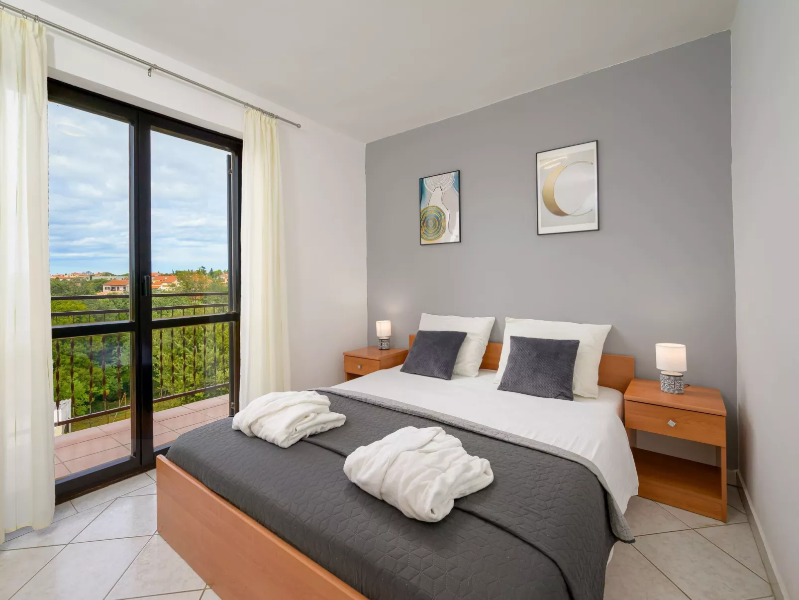 Stilvoll eingerichtete Ferienwohnung 4-Binnen