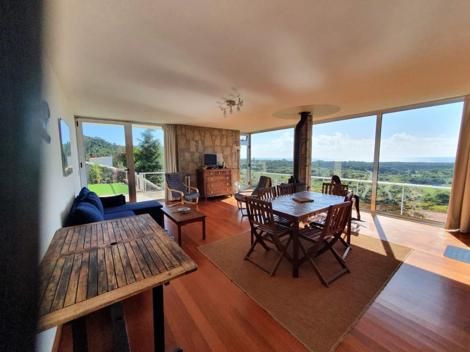 Haus mit Panoramablick auf den Ozean-Image-tags.info