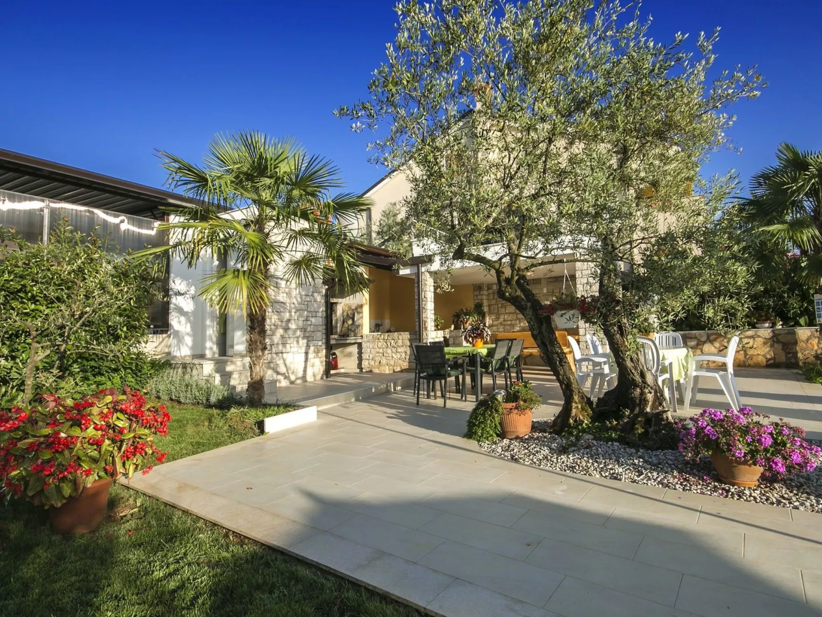 Residence Livija 1-Buiten