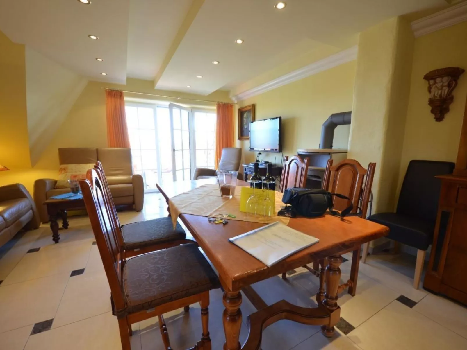 Kliff-Image-tags.info