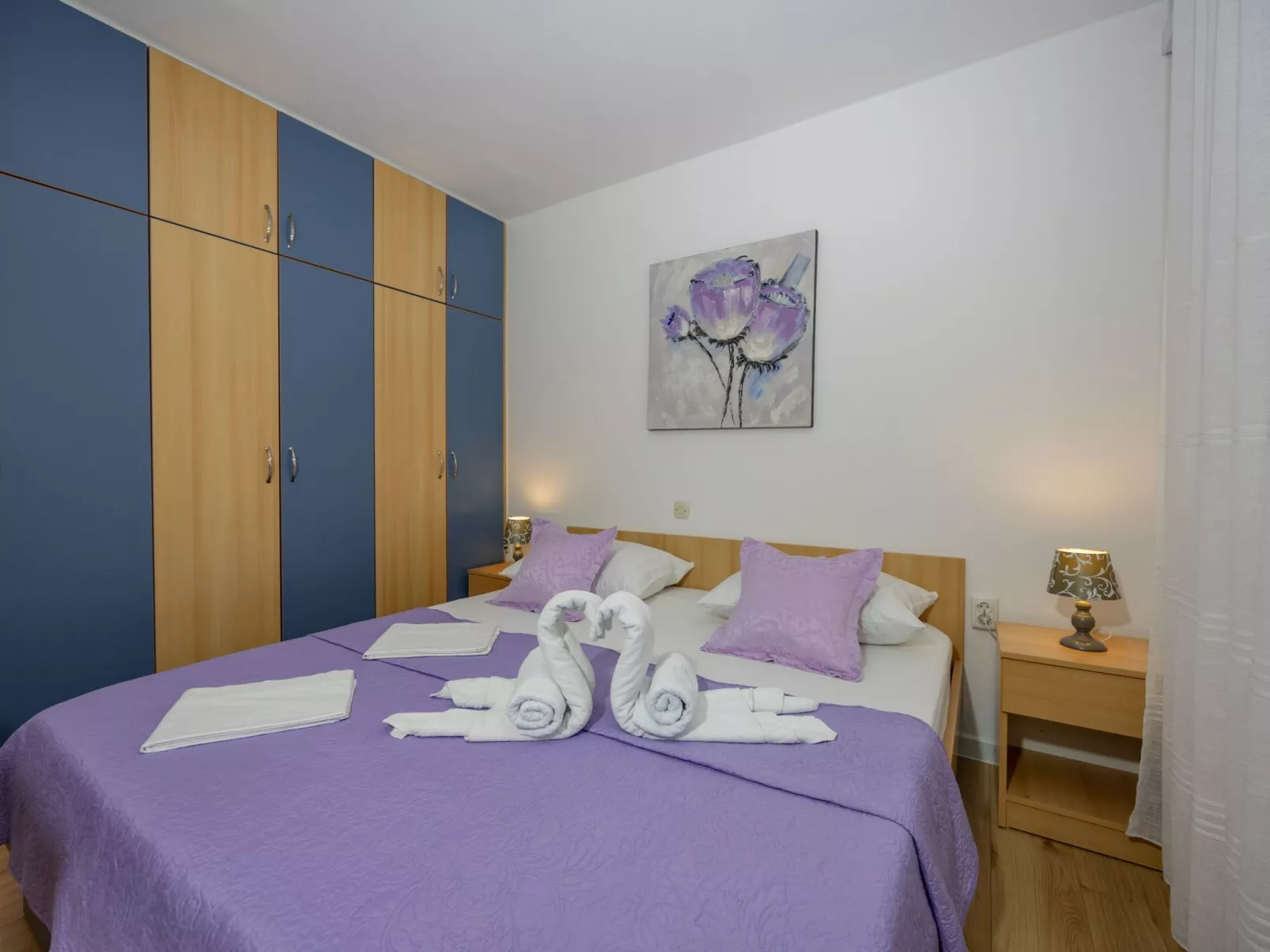 Karmela-Image-tags.info