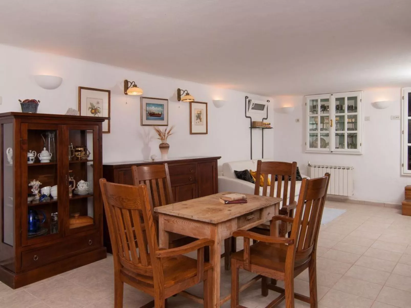 In Mirca mit Privatem Pool-Binnen