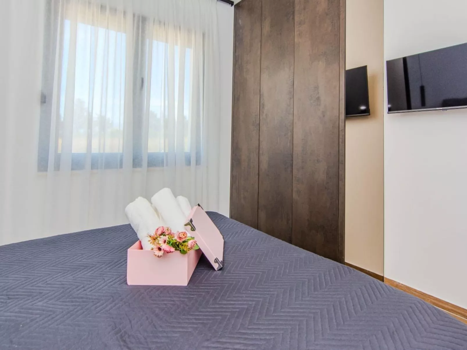 Neues modernes Poolhaus in Privlaka-Binnen