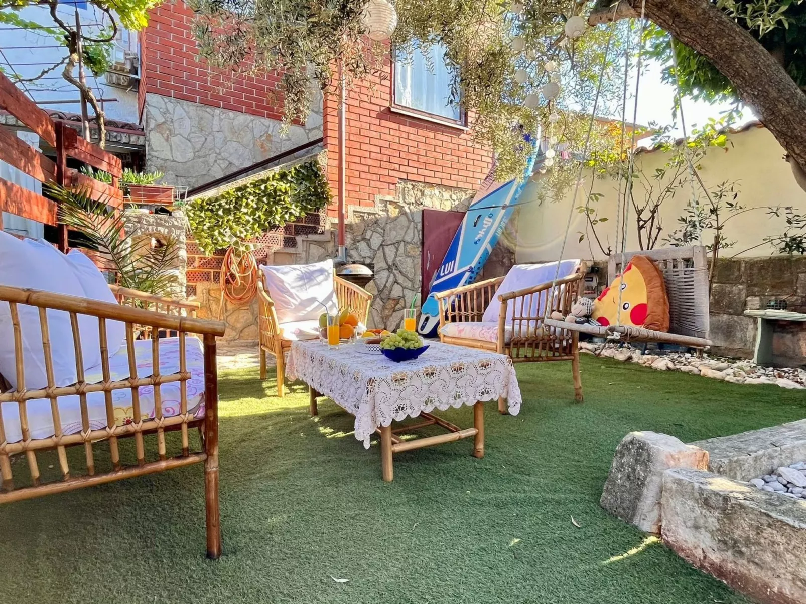 In Pula mit großem Dachbalkon.-Buiten