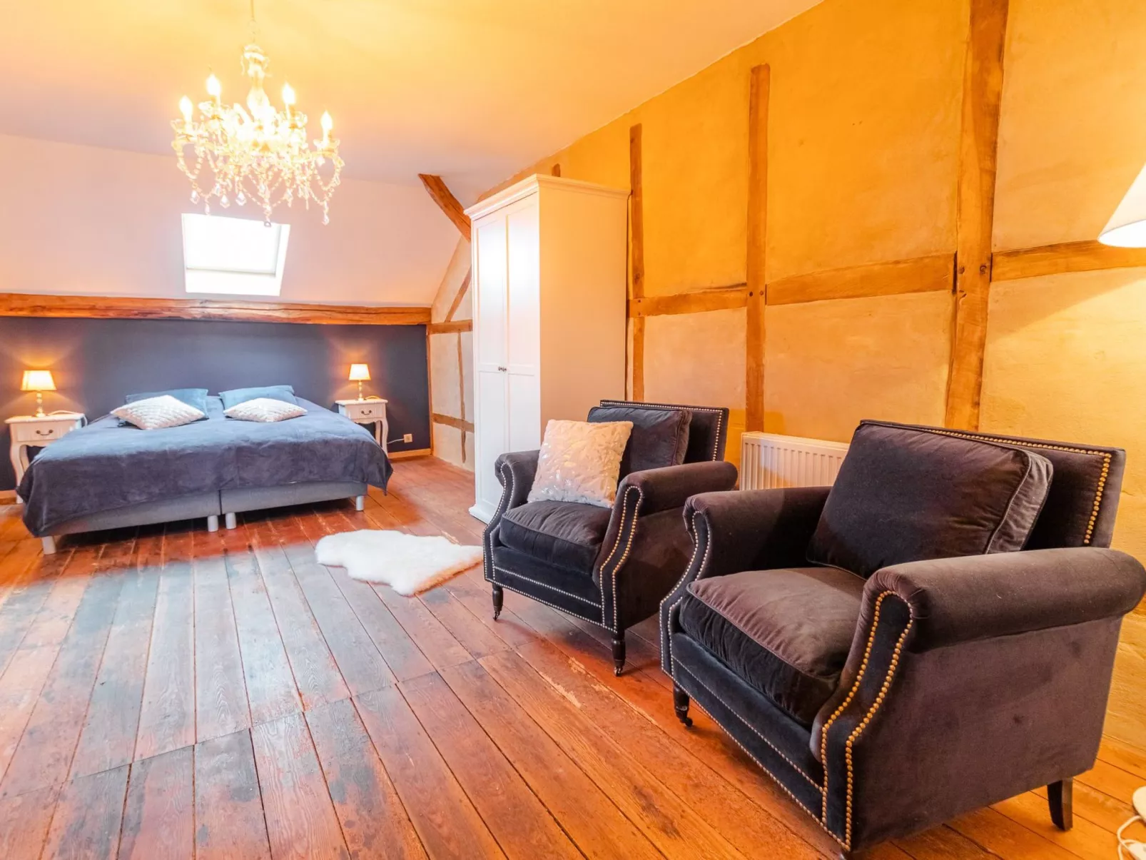 Landhaus mit Jacuzzi-Image-tags.info