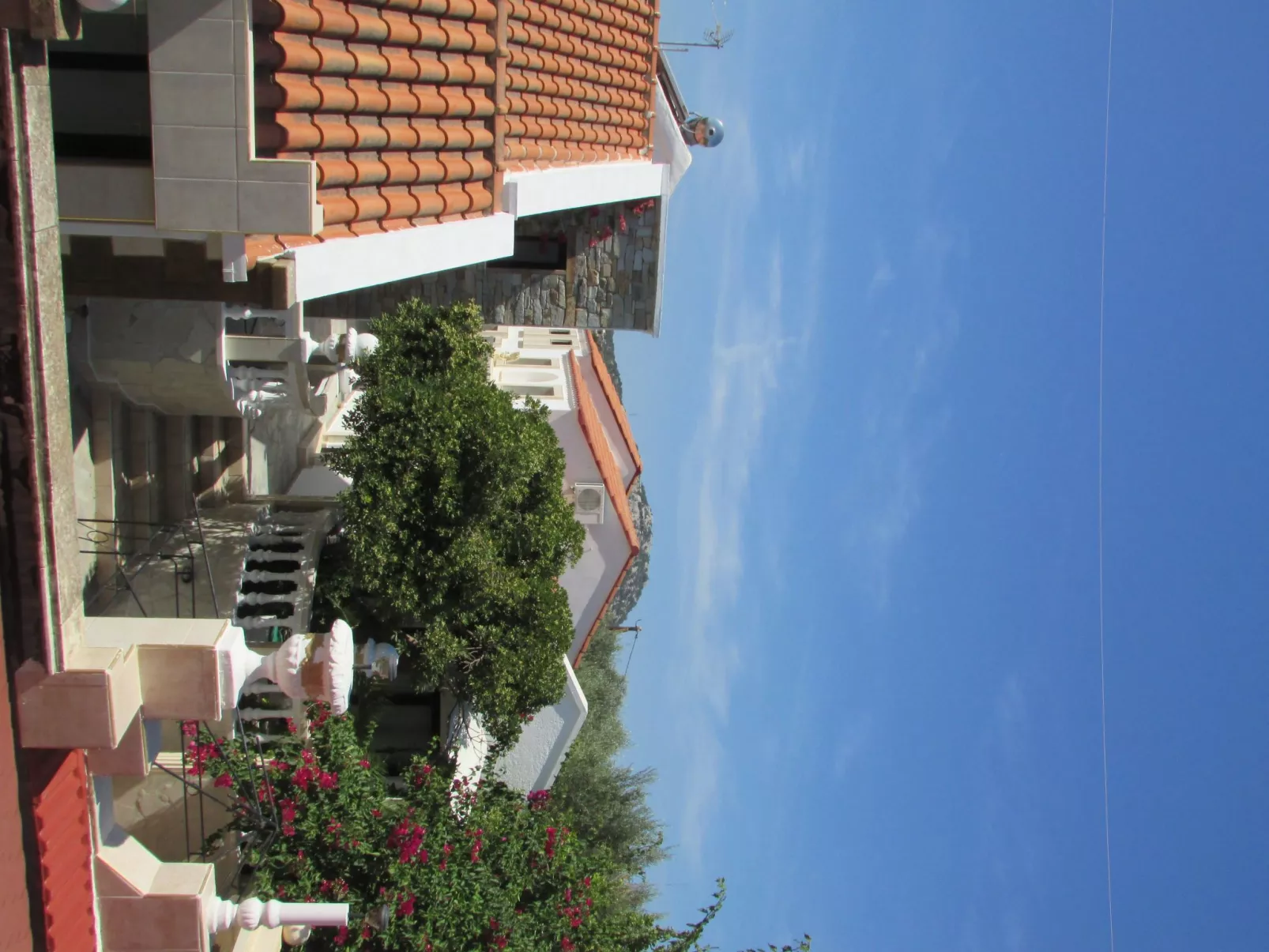 Castellino Loft Apartment with balcony for 5 people-Buiten