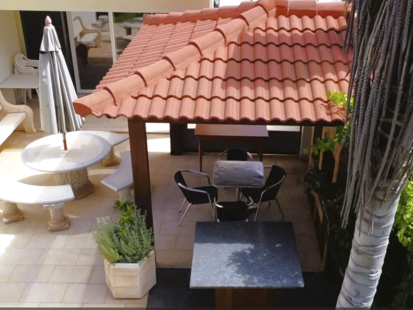 PEARLS BEACH VILLA-Binnen